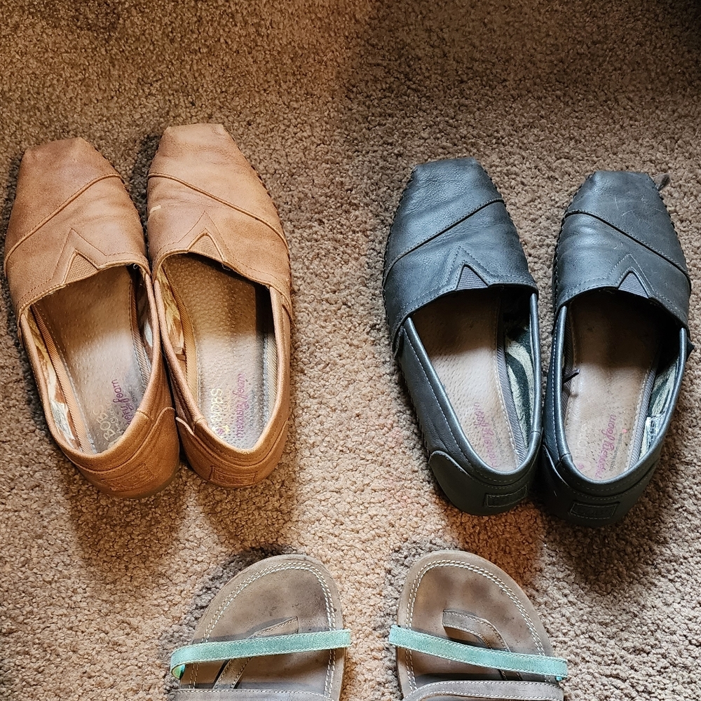 2 Pair Bob's Lined Shoes